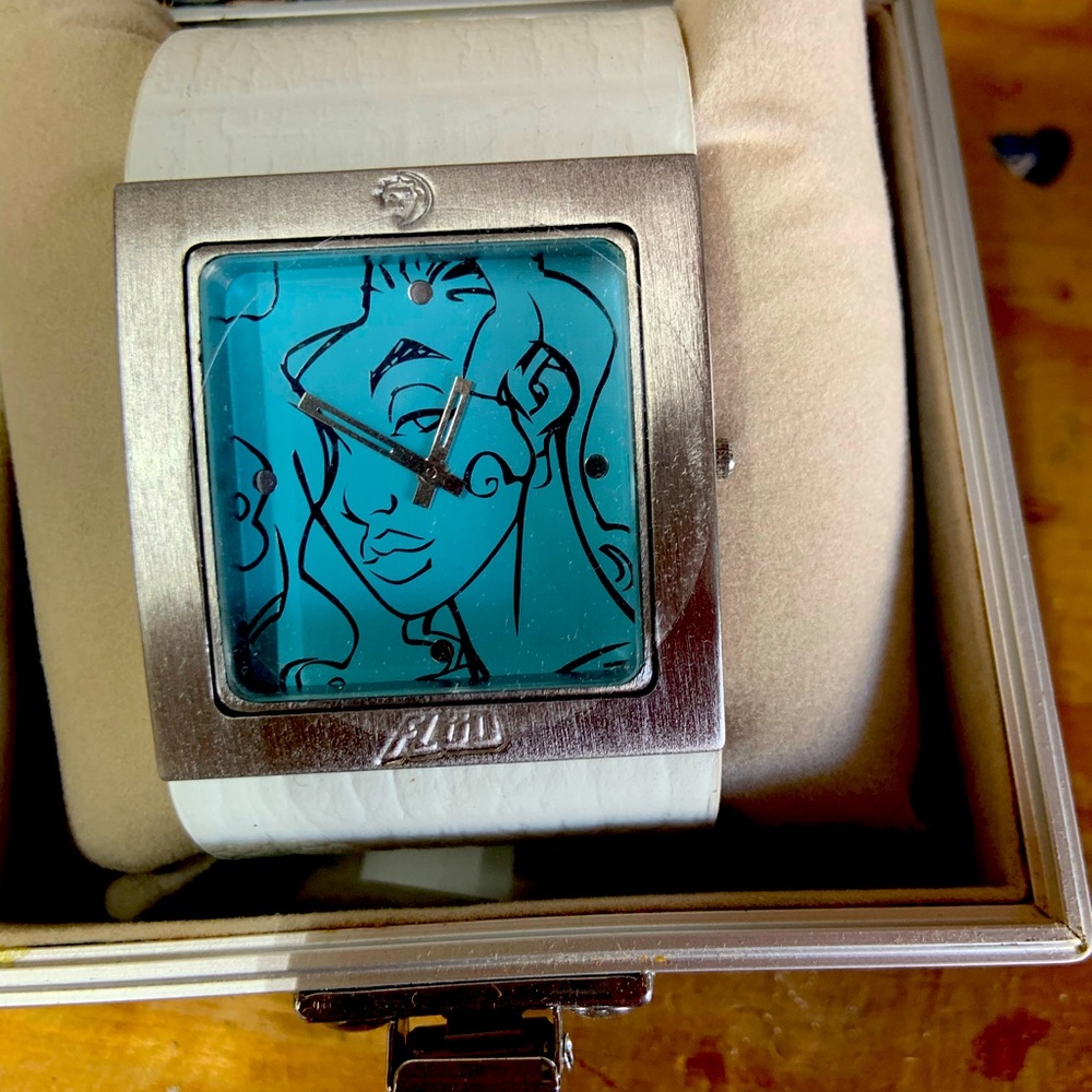VINTAGE FLUD WATCH